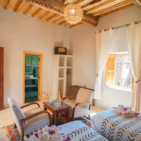 Отель Kasbah Hnini Igdaoun Экстерьер фото