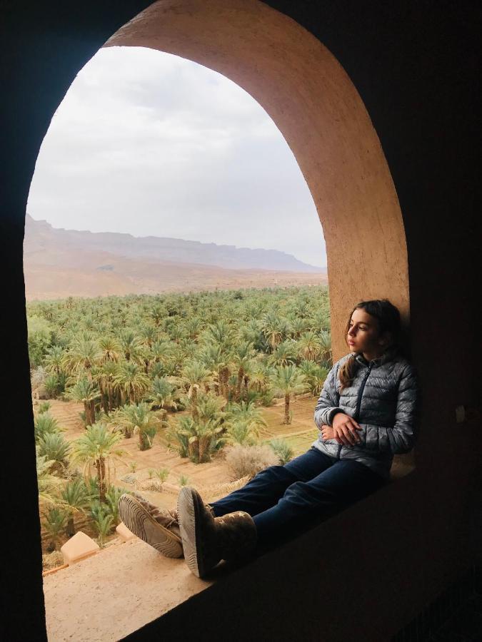 Отель Kasbah Hnini Igdaoun Экстерьер фото
