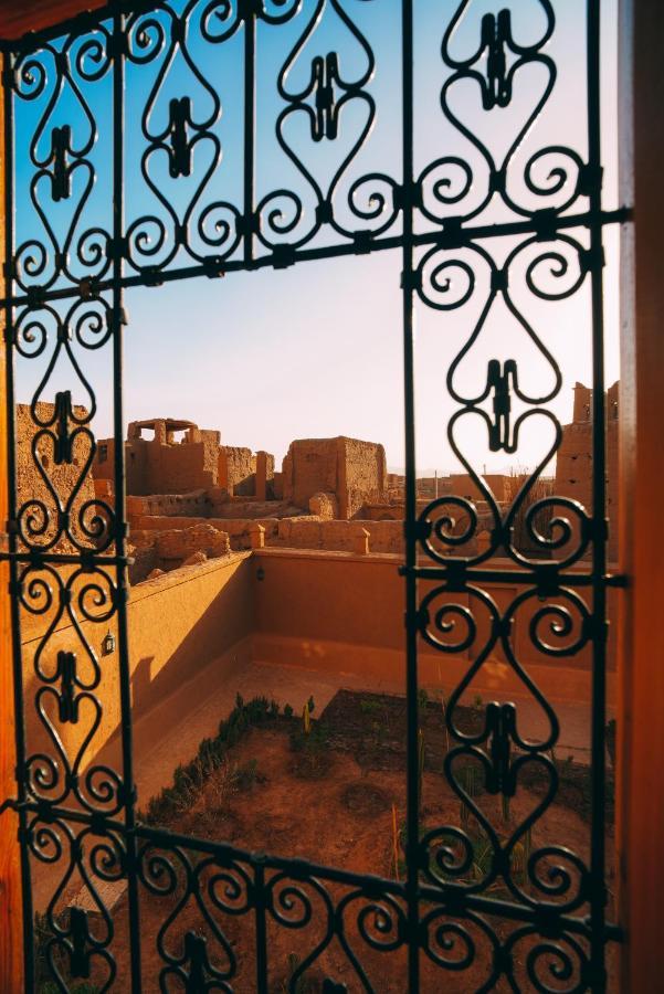 Отель Kasbah Hnini Igdaoun Экстерьер фото
